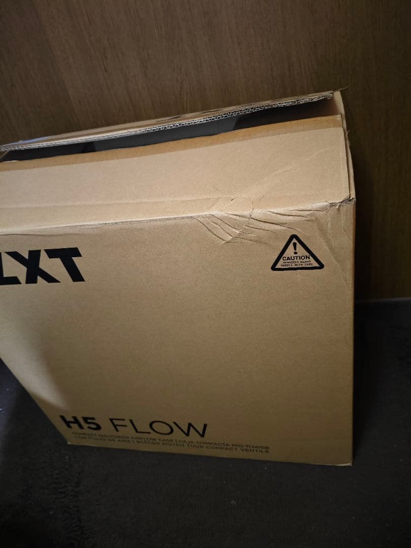 NZXT H5 FLOW PCケース