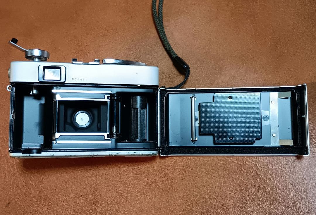フィルムカメラ【調整、完動品】コニカC35 芦田愛菜
