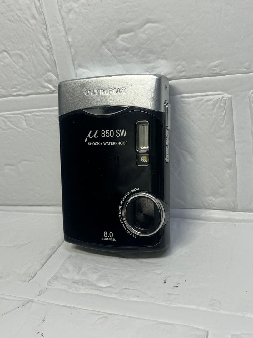 OLYMPUS μ 850 SW デジタルカメラ　バッテリー付き