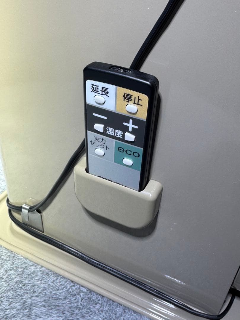 コロナ石油ファンヒーター FH-SR3319Y 完璧に機能している