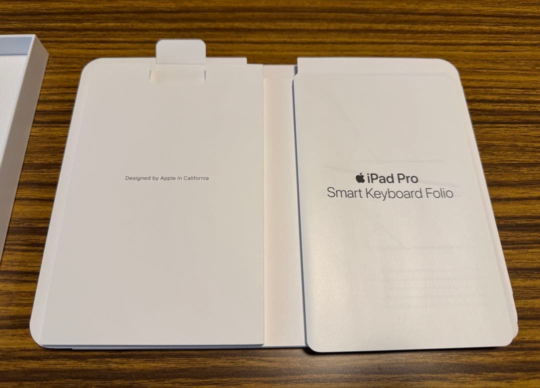 キーボード Apple iPad Pro Smart Keyboard Folio