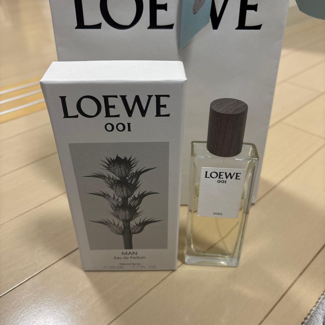 LOEWE 001 香水 木製キャップ付き