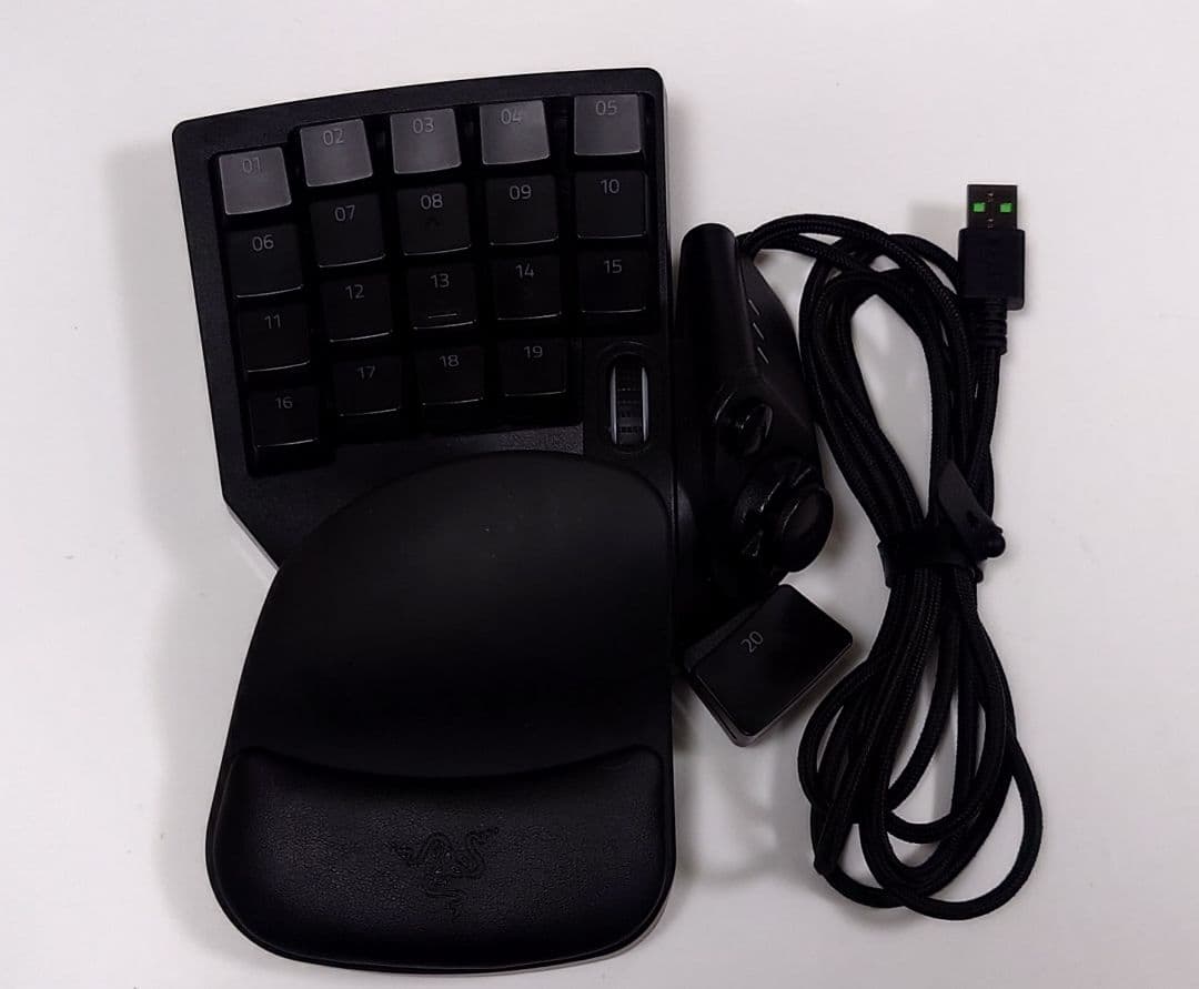 【美品】Razer Tartarus Pro 多ボタン・左手・入力デバイス