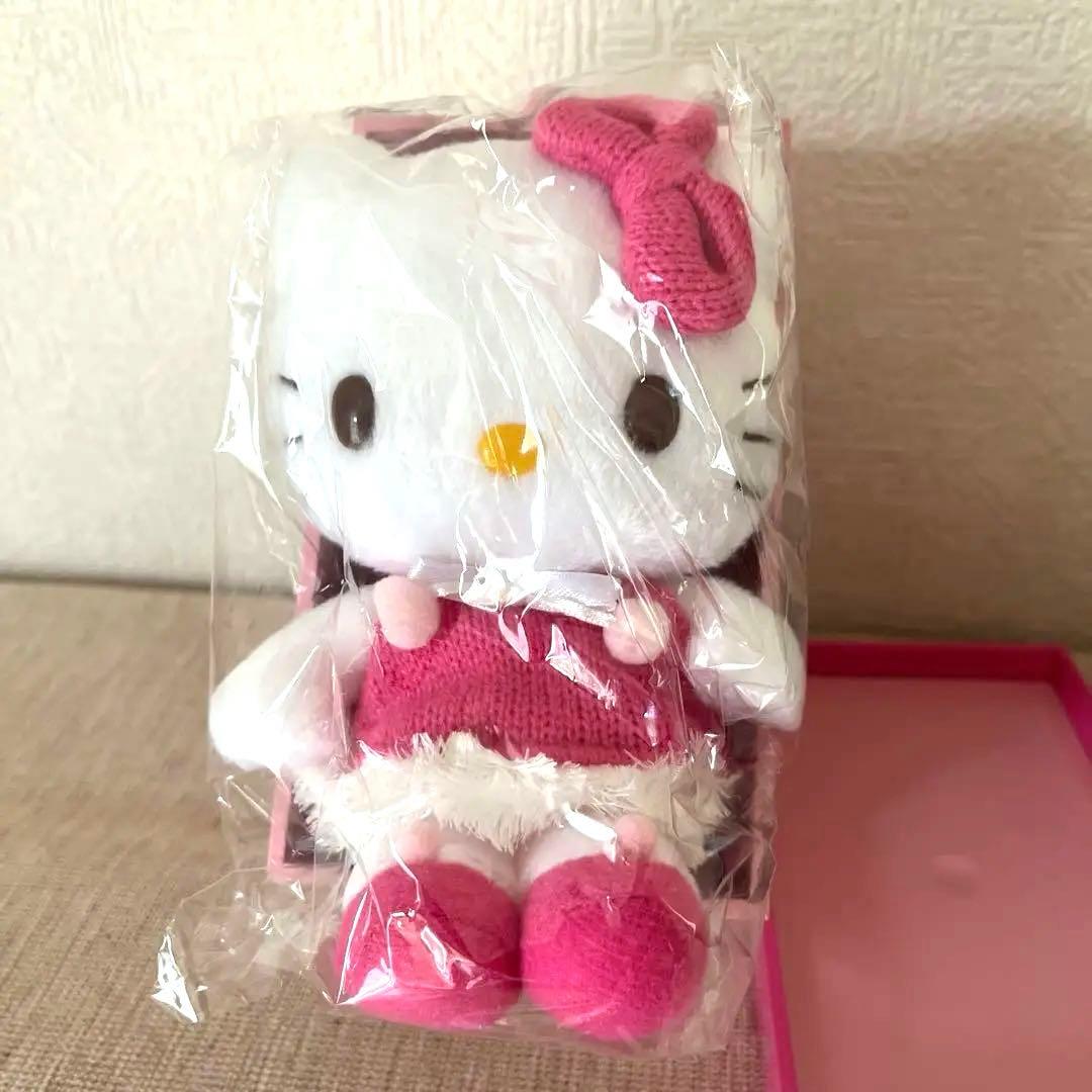 非売品‼️ハローキティ マスコット入りボックス