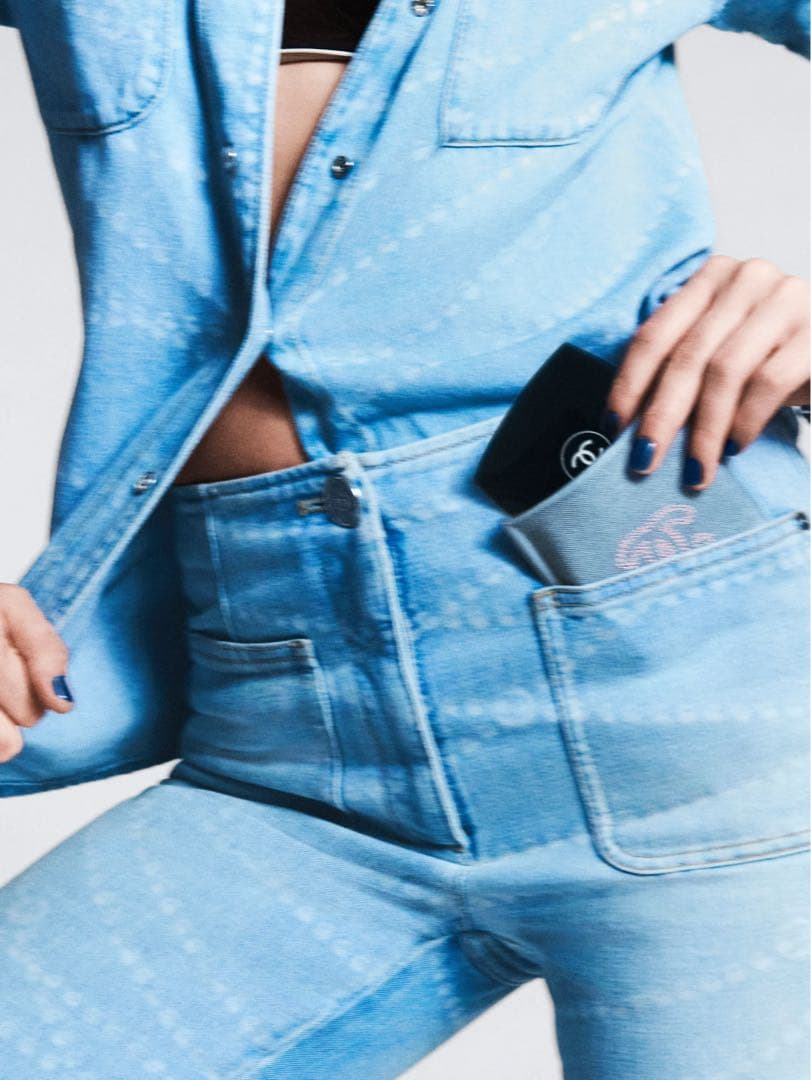 ❗️完売品❗️CHANELレ キャトル オンブル 29 ココ ジーン ★ショッパー付