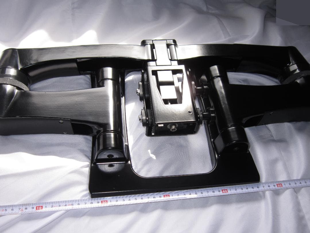 SANUS 42～84V型対応 壁掛け金具 VXF220