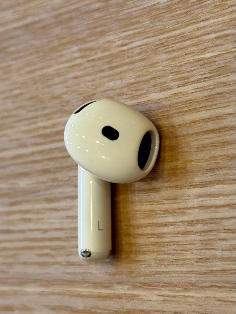 AirPods(第4世代) ANCモデル　美品　一年間の限定保証付き