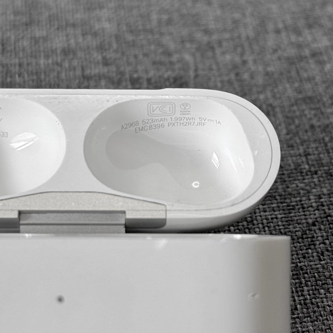 【綺麗】 Apple AirPods Pro 第2世代 充電ケース