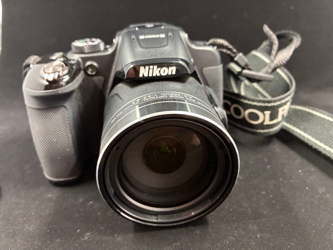 【美品】Nikon COOLPIX P610 60倍ズーム ケース付 動作確認済