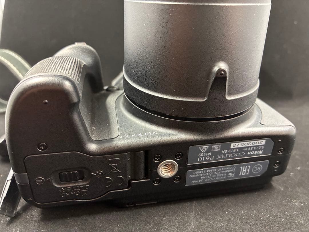 【美品】Nikon COOLPIX P610 60倍ズーム ケース付 動作確認済