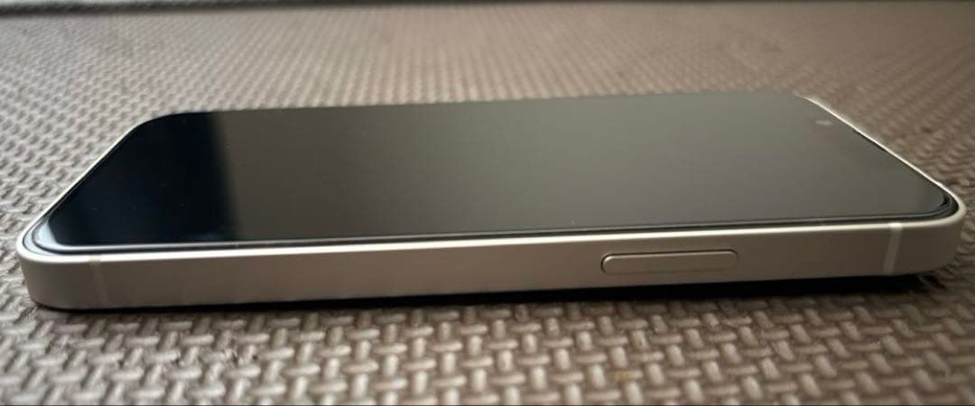 美品Apple iPhone 13 mini 128GB スターライト