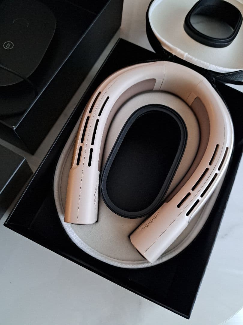 TORRAS COOLiFY 2S　ネッククーラー　冷暖両方対応