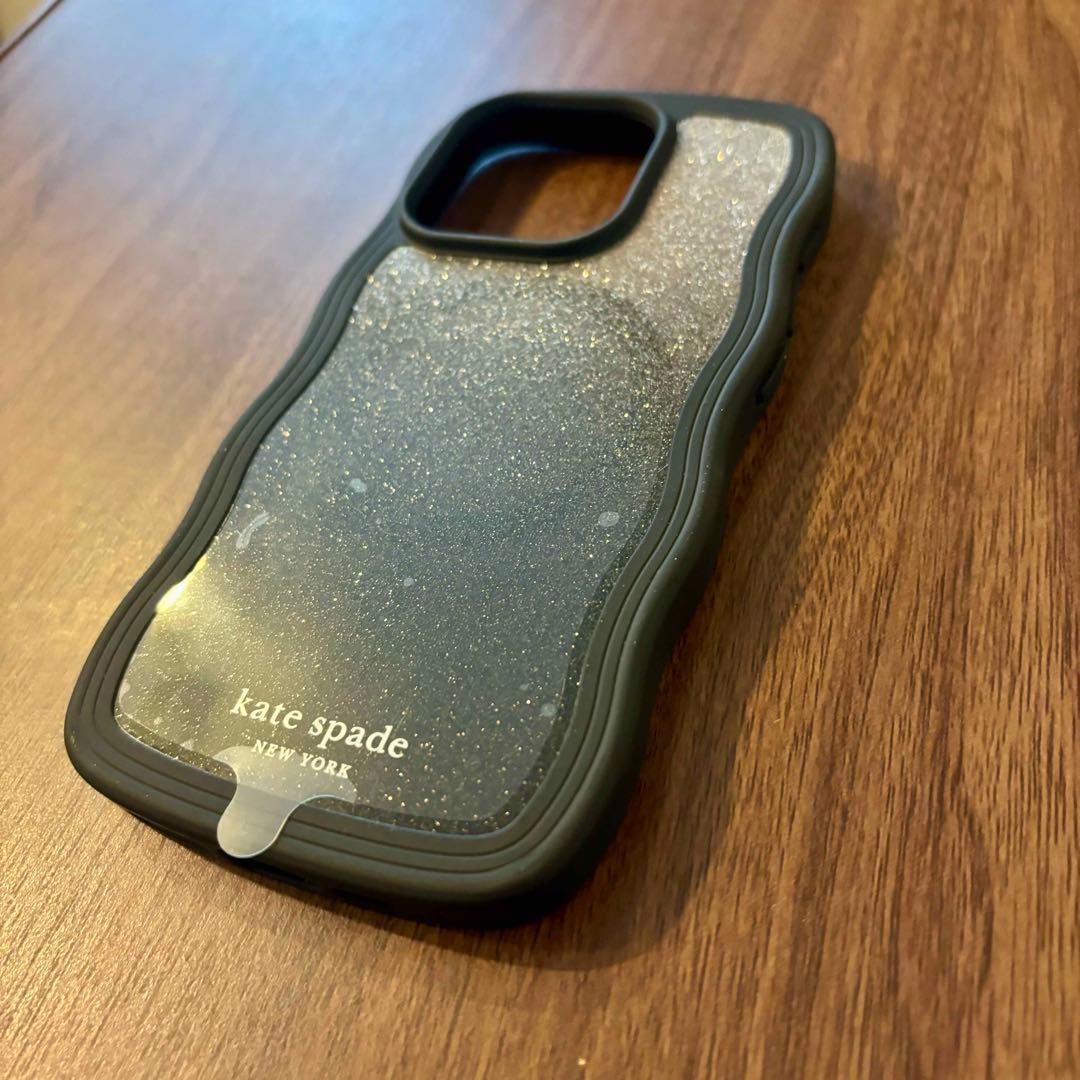 【kate spade】 iPhone15Proケース ブラック MagSafe
