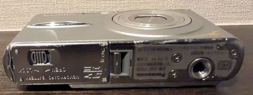 正常動作品 Panasonic LUMIX DMC-FX30 デジタルカメラ