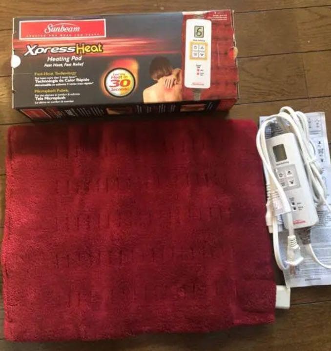 新品未使用　エクスプレスヒート 暖房パッド