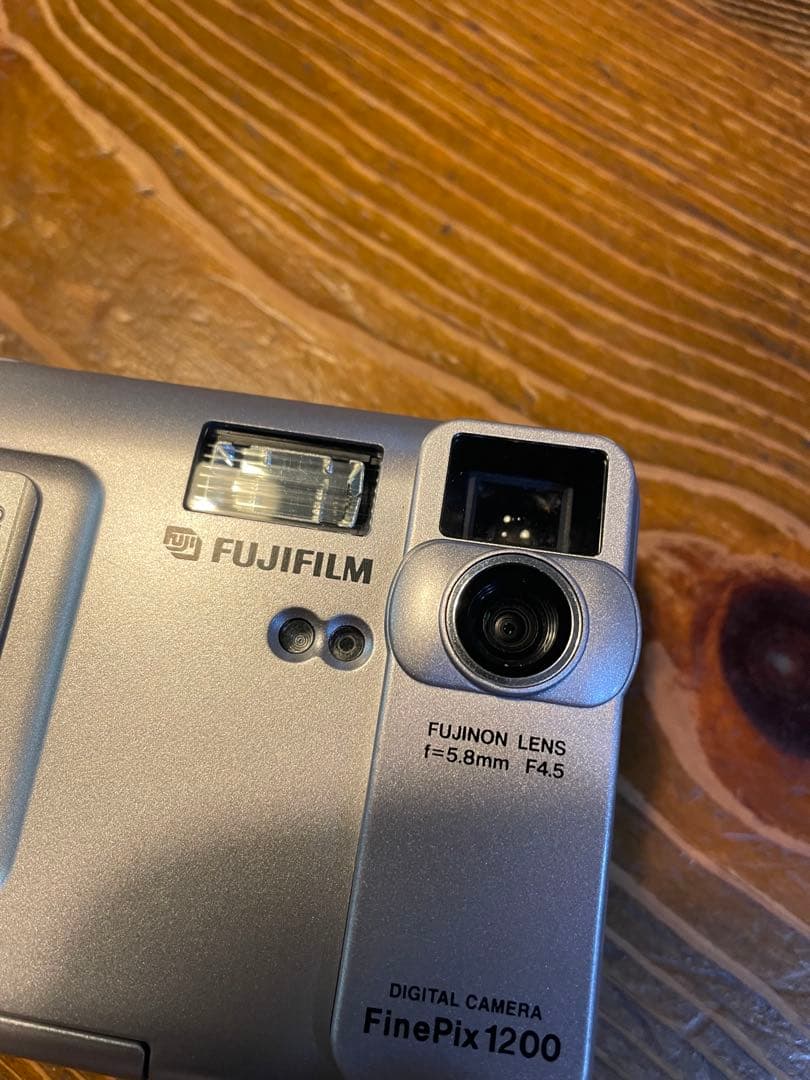 FUJIFILM FinePix 1200 コンパクトデジタルカメラ