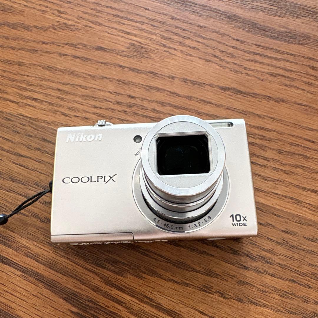 Nikon COOLPIX s6200 デジカメ　SDカード付