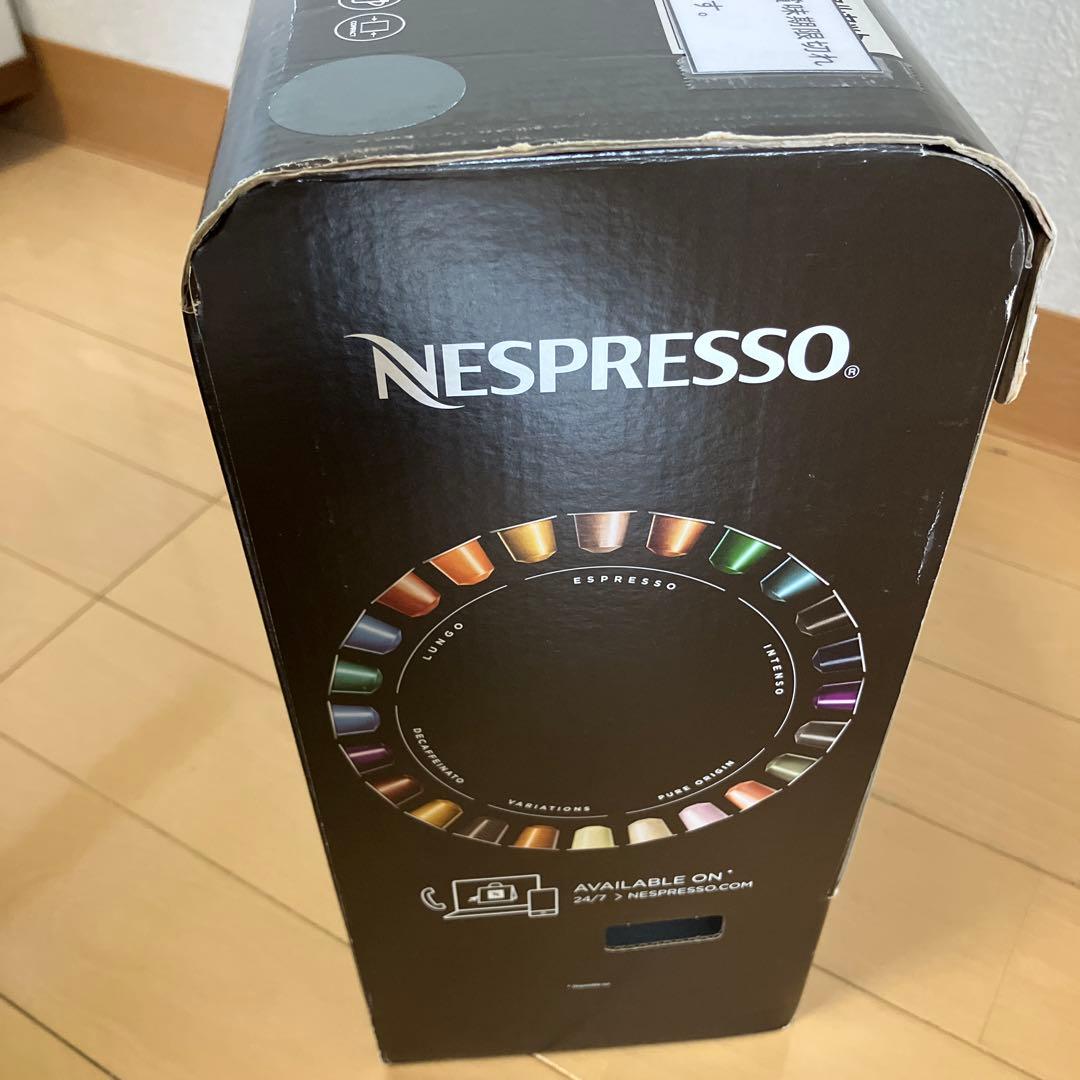 【お値下げ】ネスプレッソ カプセル式コーヒーメーカー エッセンサ