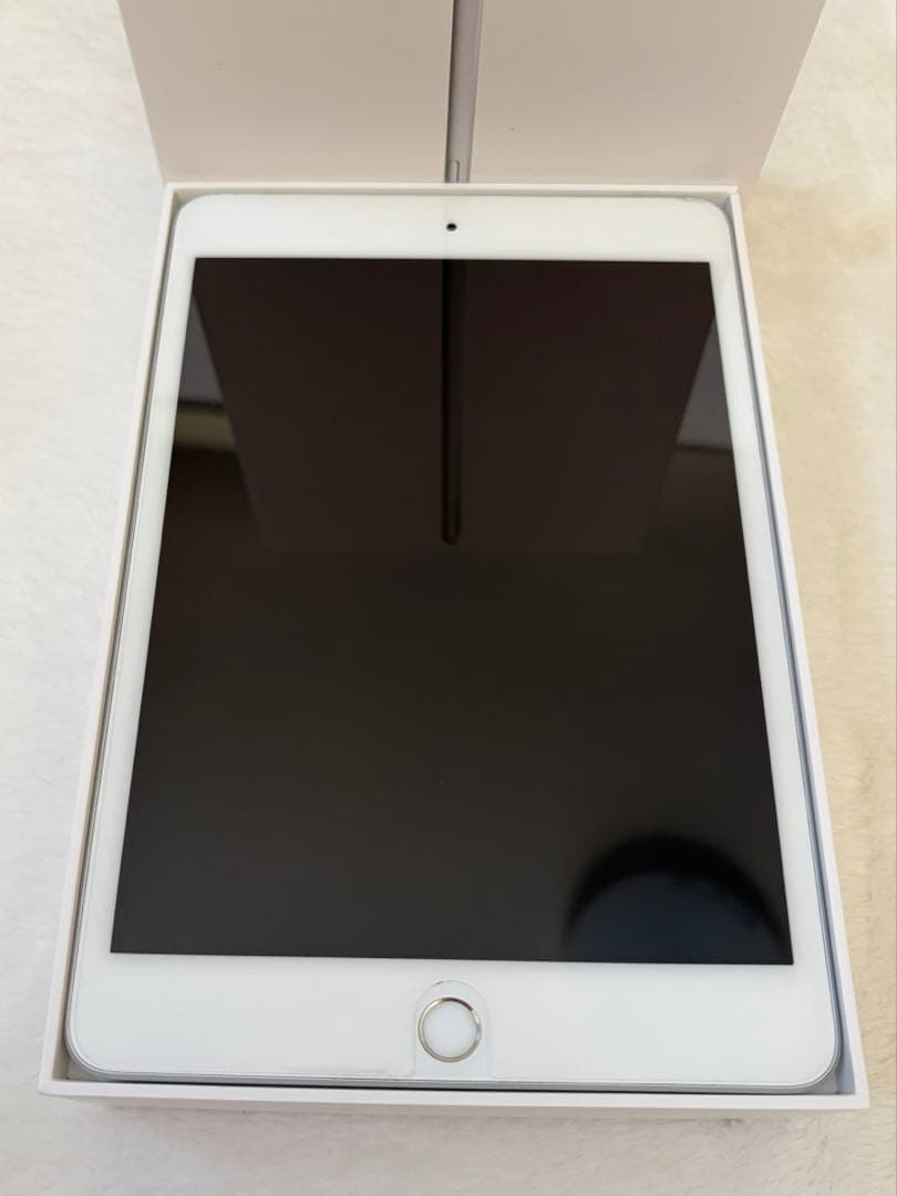 iPad mini 第5世代 64GB シルバー au A2124 美品