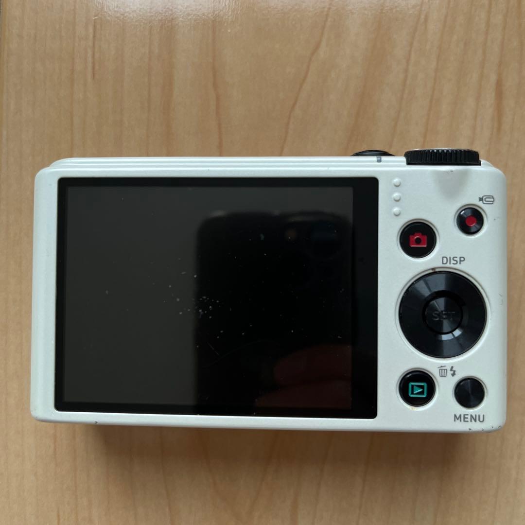 ジャンク品 CASIO EXILIM EX-ZR100