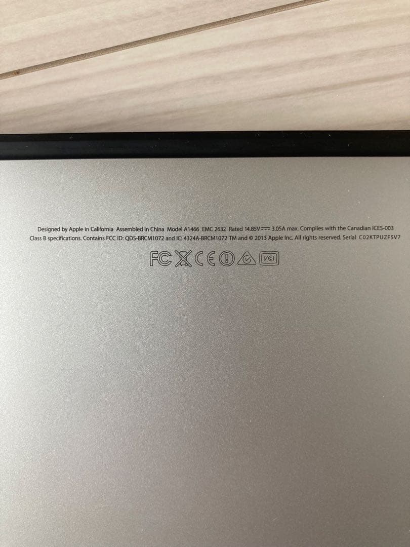 MacBook Air 13インチ 2013年モデル 動作確認済み　充電器付き