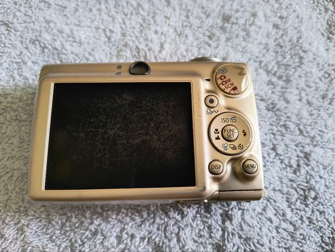 Canon IXY DIGITAL 700 本体と付属品