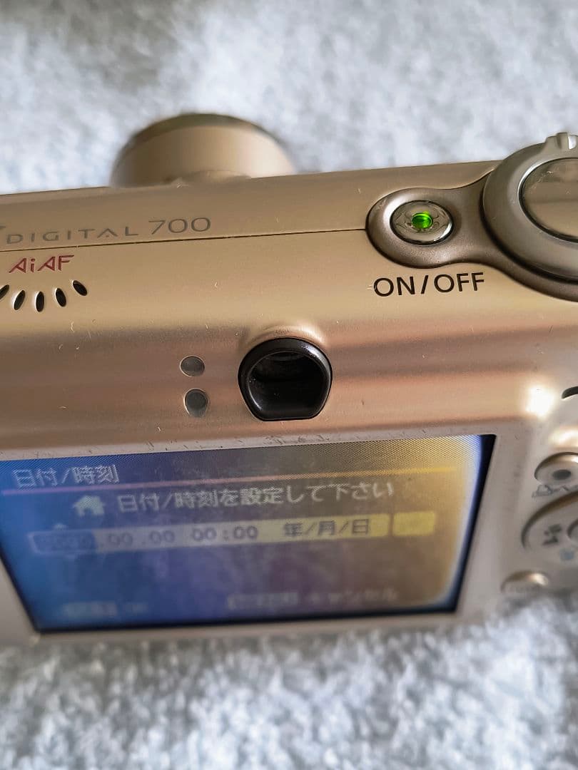 Canon IXY DIGITAL 700 本体と付属品