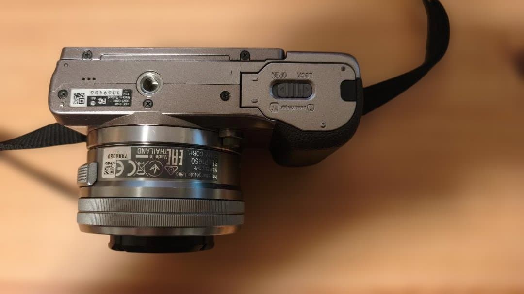 【動作良好】SONY α5100 パワーズームキット★SD/ケーブル付