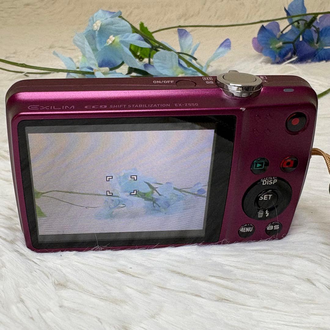 美品　CASIO カメラ　EX-Z550 SDカード8G コンデジ　動作品