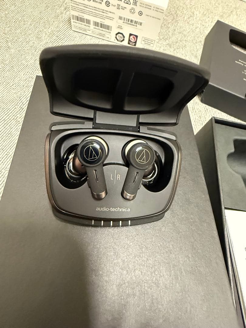 audio-technica ATH-TWX9 ワイヤレスイヤホン