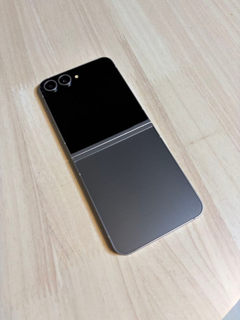 SIMフリー Galaxy Z Flip6 256GB シルバー