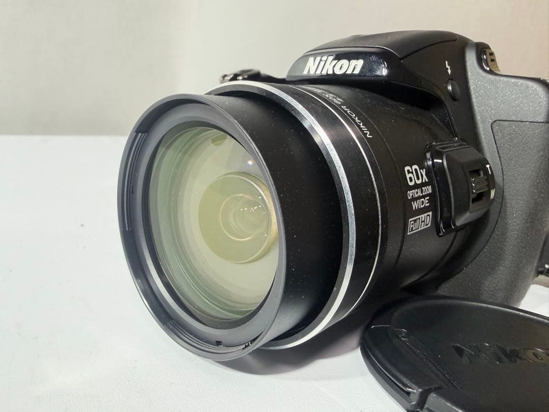 し*げ様 Nikon COOLPIX P600 充電器付き