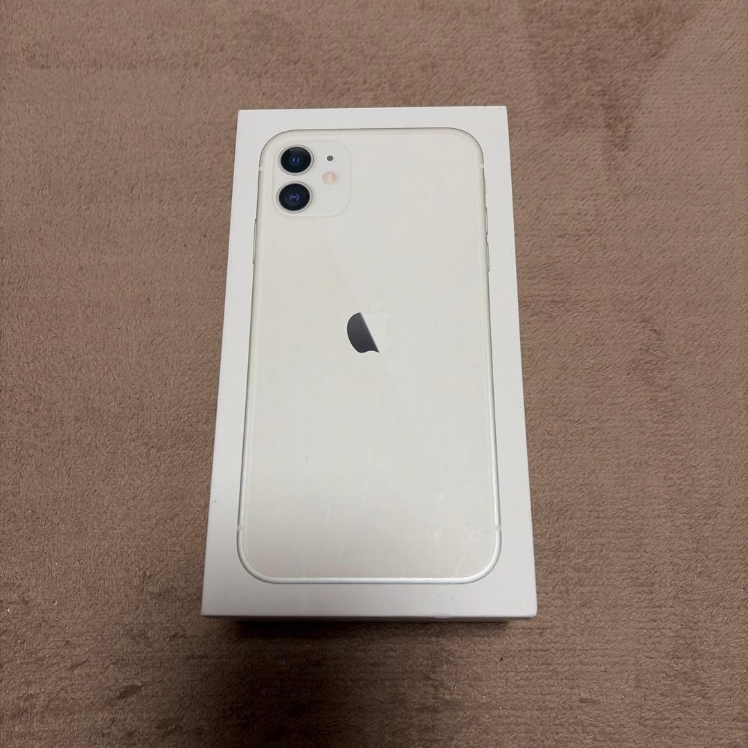 iPhone 11 128GB ホワイト　SIMフリー