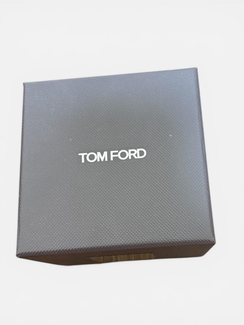 TOM FORD OUD WOOD キャンドル 新品未使用！