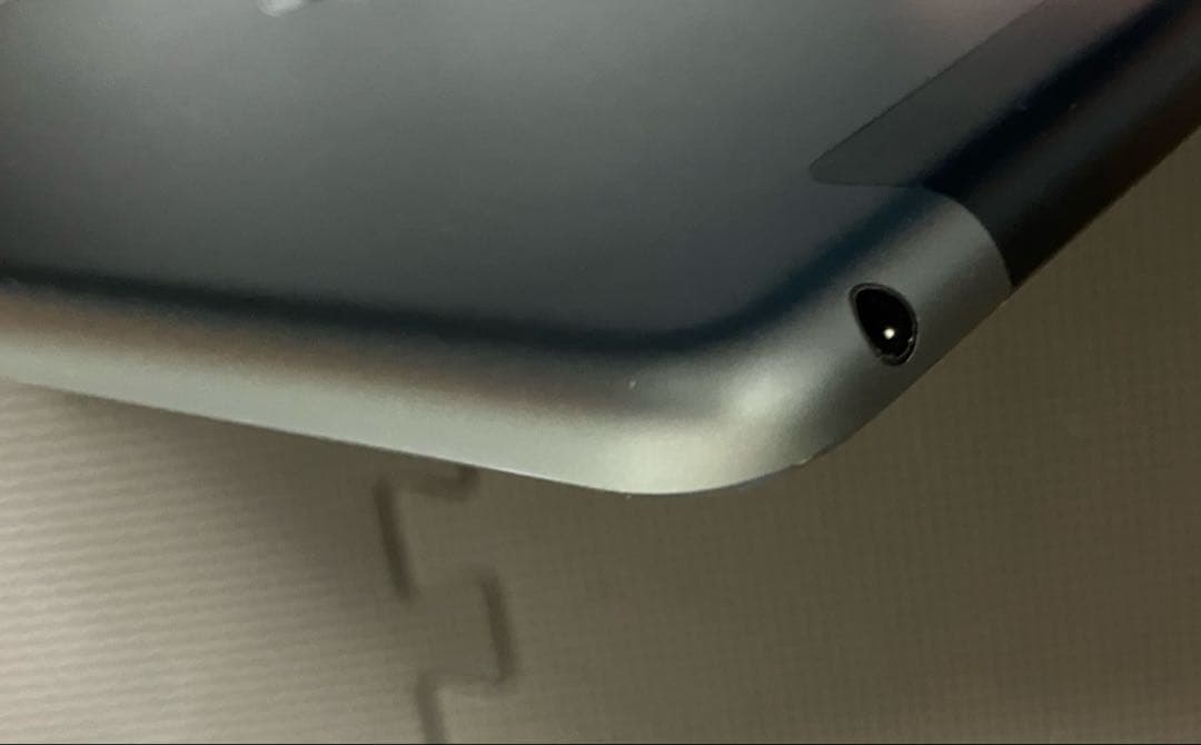 【美品】 iPad 第8世代 32GB iOS26 Cellular 91%
