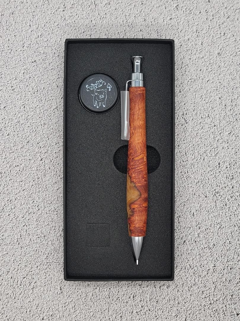 新品　こぶた工房　極上花梨瘤　紅白　欠けありシャープペンシル0.5
