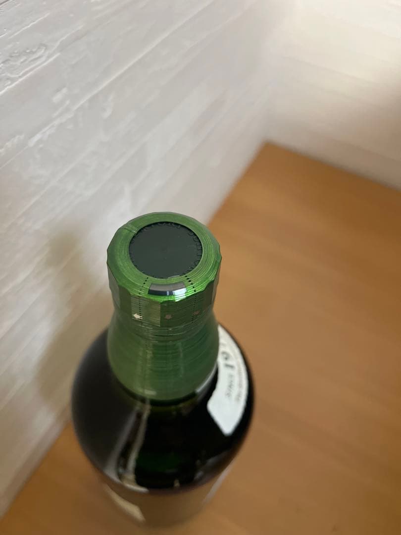 サントリー　白州　700ml 新品未開封