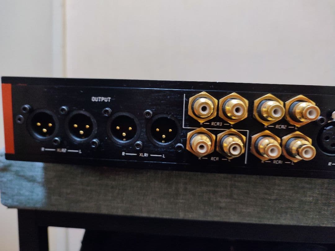 プリアンプ Holo Audio Serene KTE+ヘッドホン用変換ケーブル