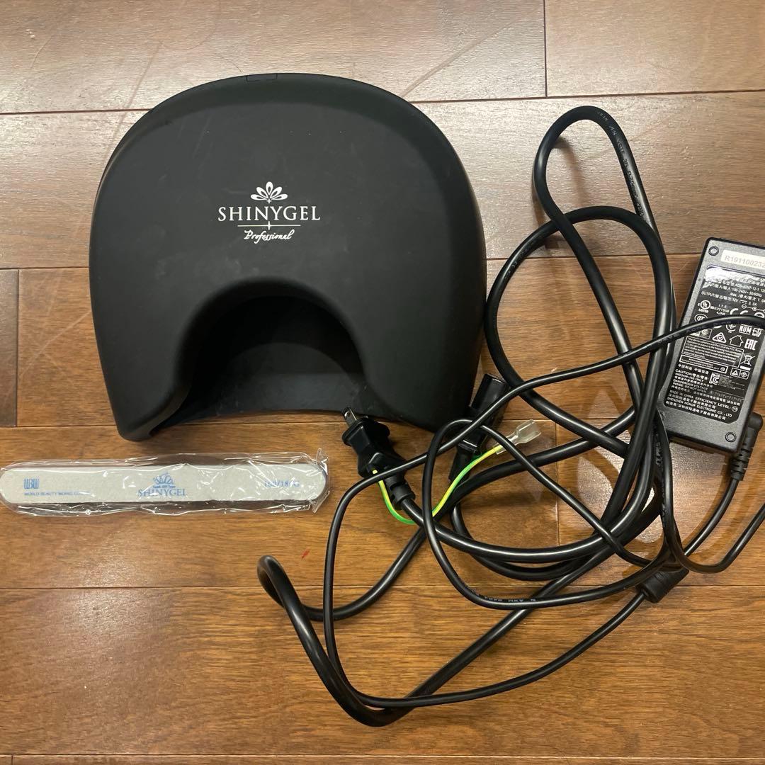 SHINYGEL Crescendo ジェルネイルライト