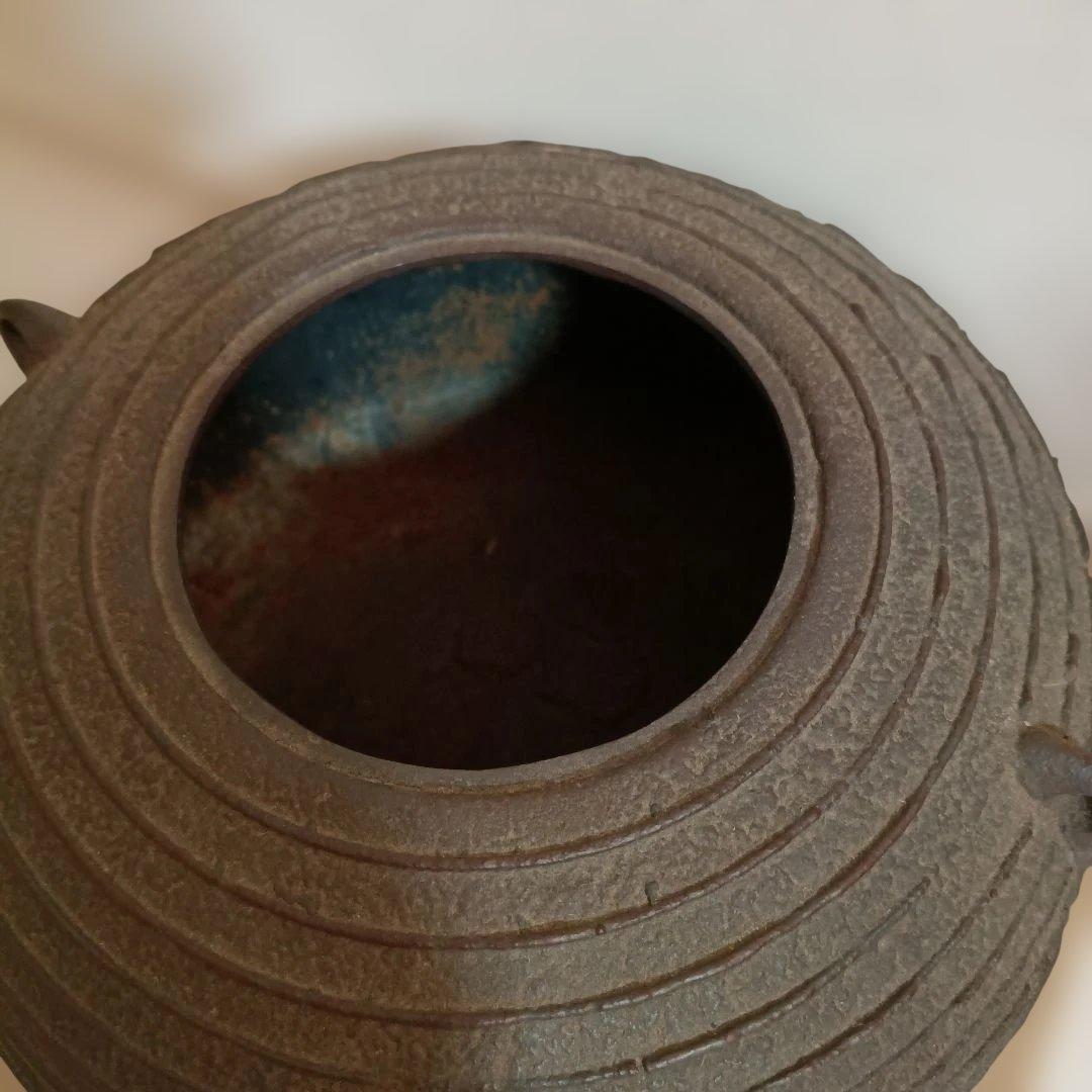 鉄製茶釜 波状模様