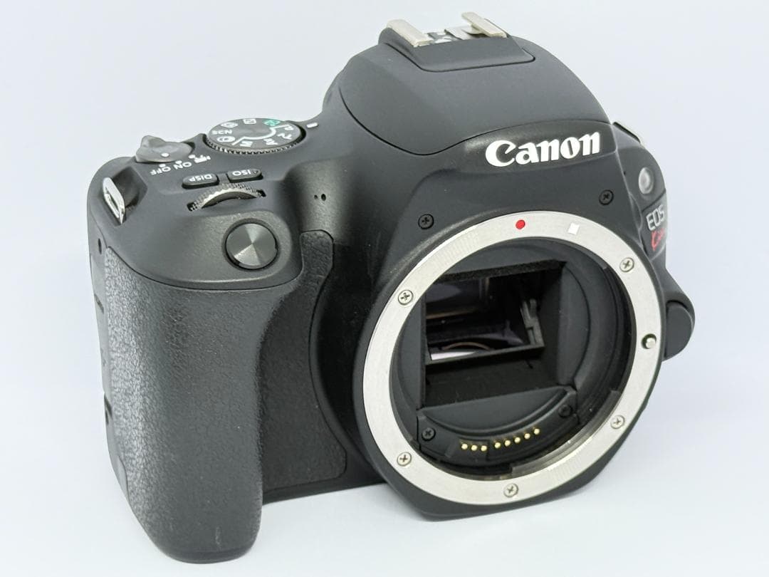 ⭐️Canon EOS Kiss X9 レンズキット⭐️