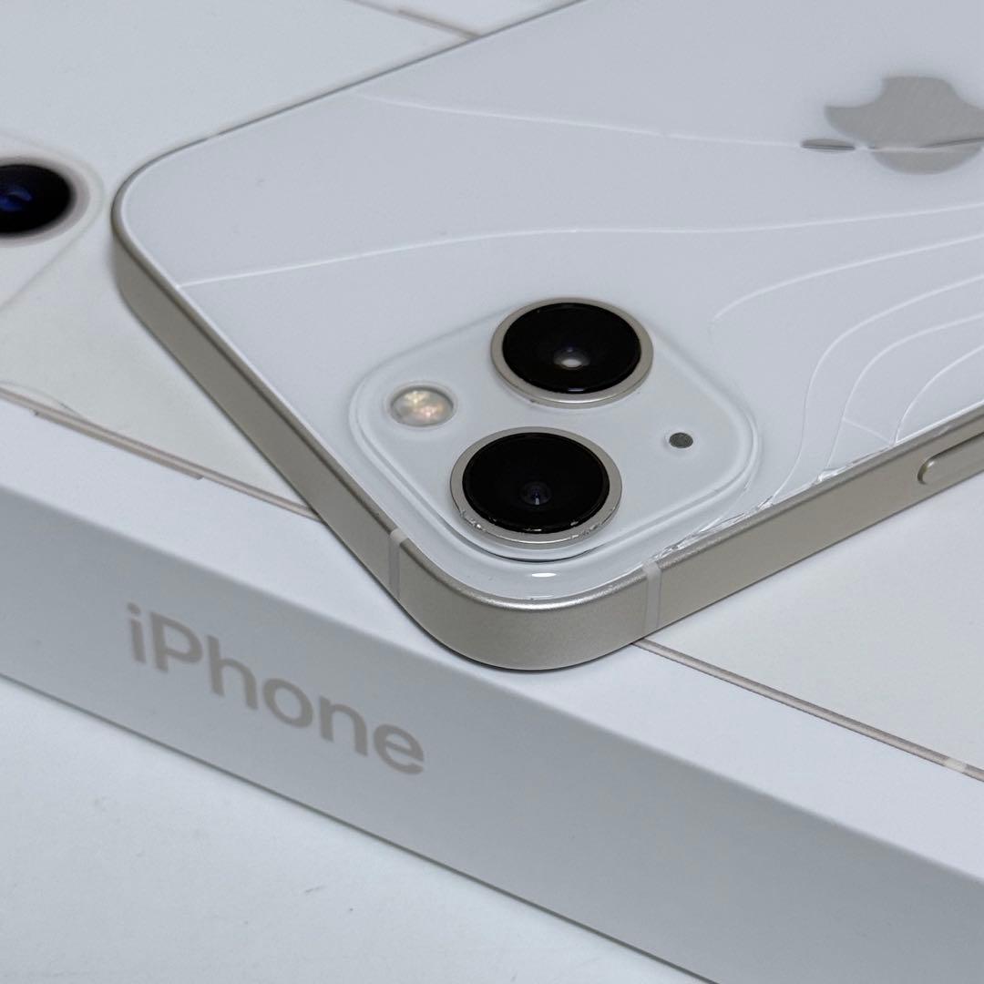 Apple iPhone 13 128GB SIMフリー 背面ひび割れ