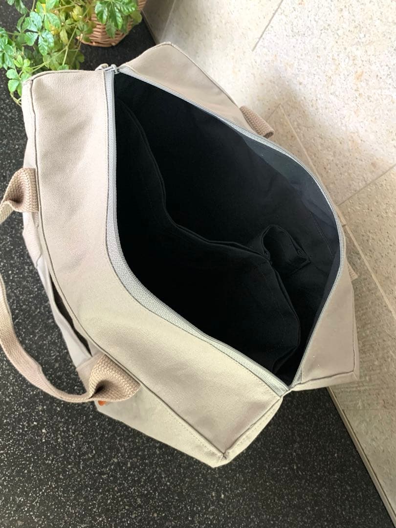 純白3つ仕切りトートバッグ　ハンドメイド　倉敷帆布　仕切り　unicoco