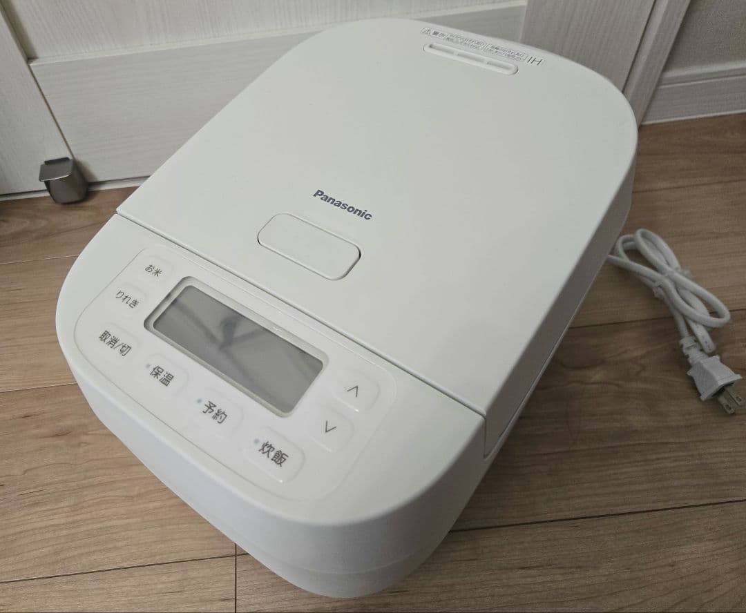 Panasonic SR-N210D-W IHジャー炊飯器2025年製
