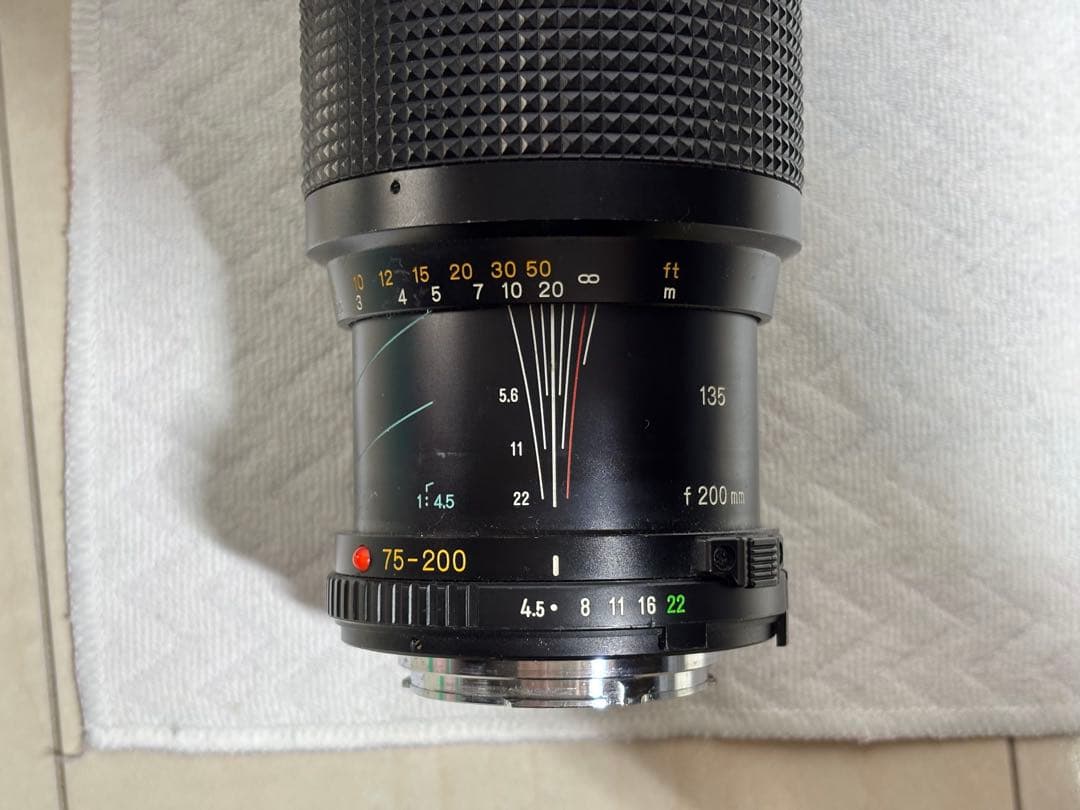 ミノルタ MD 75-200mm F/4.5 ズームレンズ