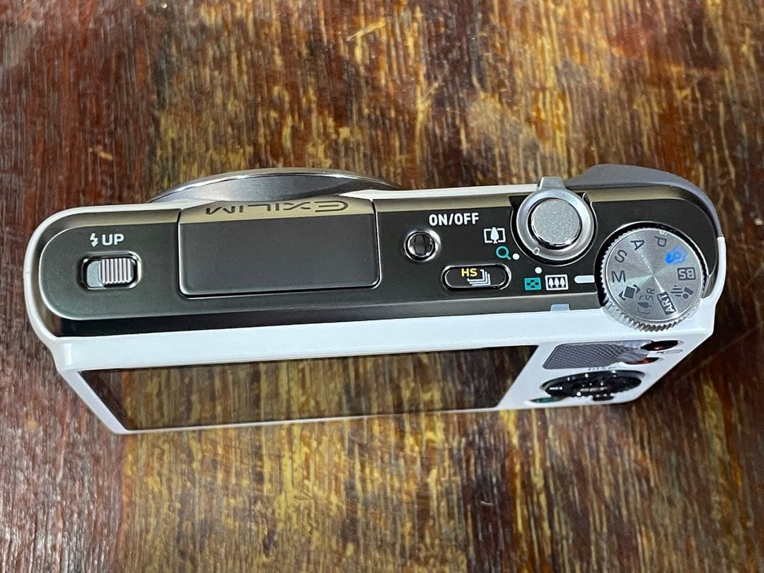 EXILIM EX-ZR850デジタルカメラ【ジャンク品】