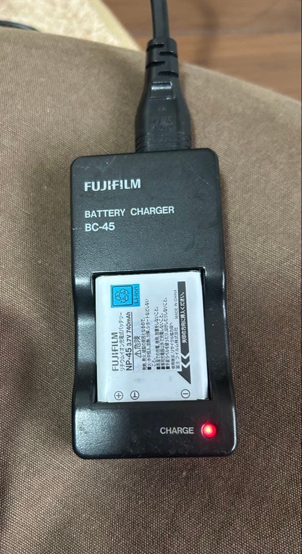 【動作確認済】 FUJIFILM FinePix Z100fd シルバー
