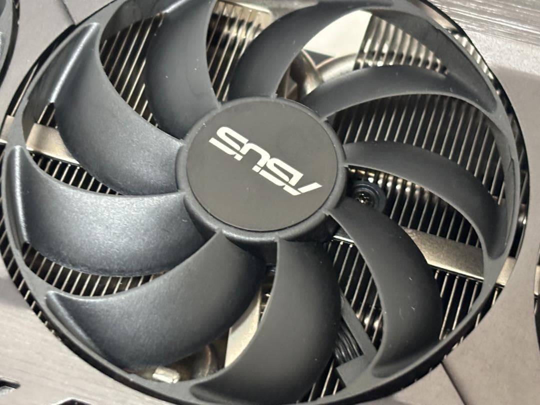 グラフィックボード・グラボ・ビデオカード ASUS RTX 3060 Ti 8GB TUF Gaming OC