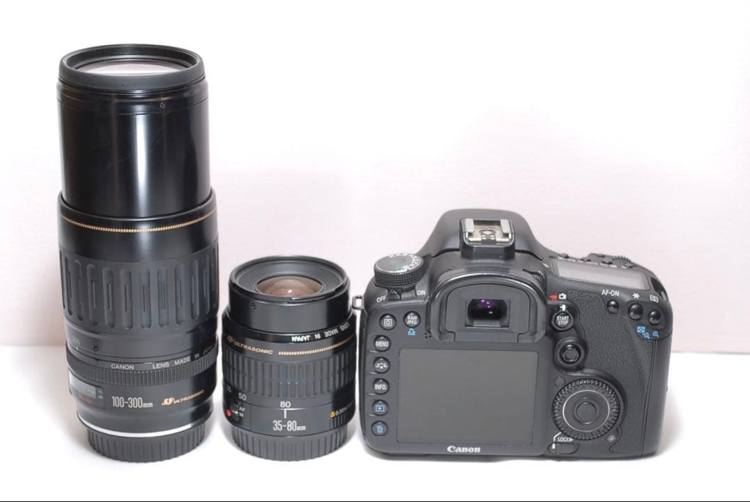 高速連写機能✨Canon EOS 7D✨ダブルレンズ✨野球観戦に✨少シャッター