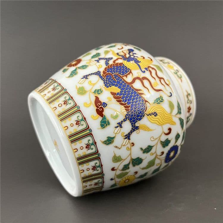 闘彩麒麟紋茶筒 景徳鎮 陶磁器 装飾品 現代工芸品 美術品 置物